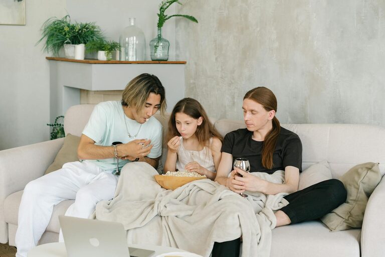 Tips for Hosting a Cozy Movie Night at Home